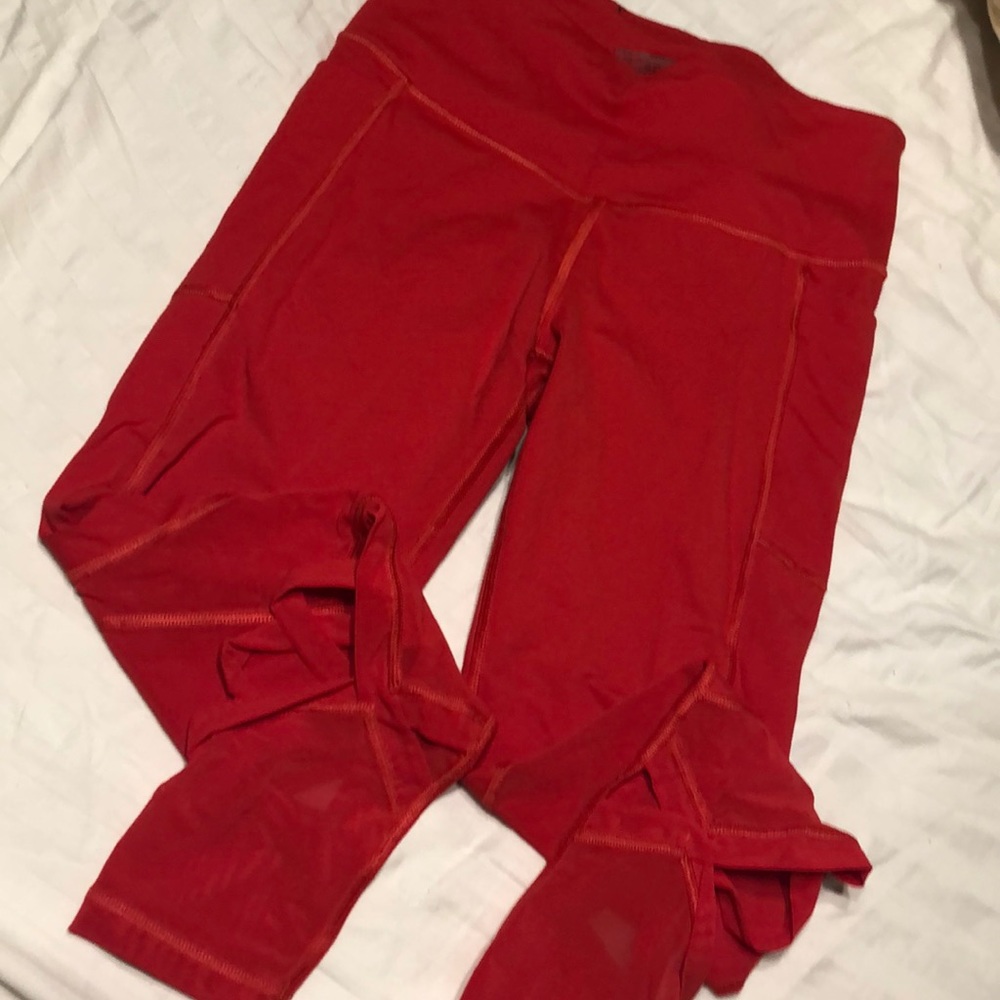 Victoria’s Secret leggings‼️SOLD‼️